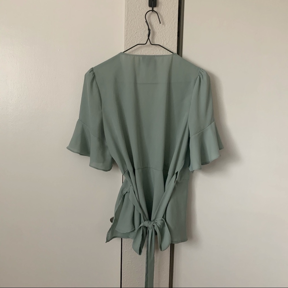 🌿 sage wrap around blouse 🌿
